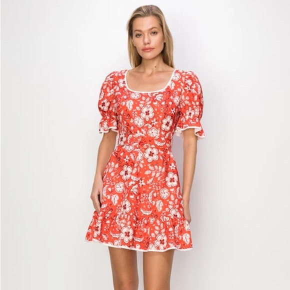 MELLODAY Dresses & Skirts - NWT Melloday Belted Floral Mini Dress